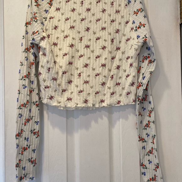 Botanical Sweater - Picture 6 of 6